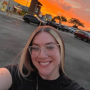 Meet your Posher, Hanna